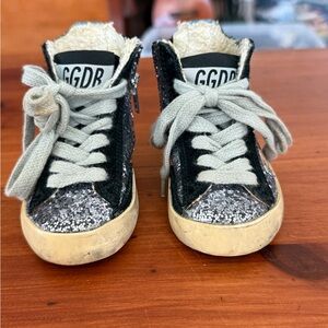 Golden Goose Little Girls Black Silver Glitter High-Top Sneakers Size 19